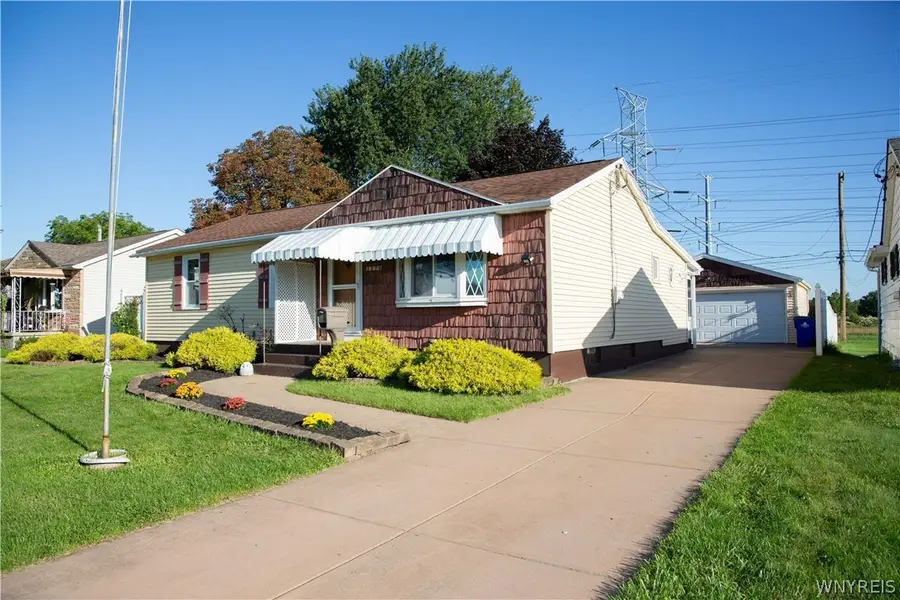 4270 Salem Drive, Buffalo, NY 14219 - #2