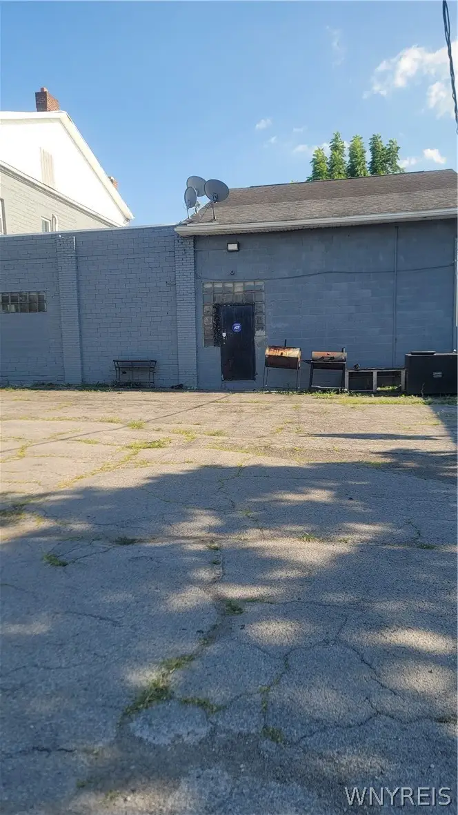 1414 Main Street, Niagara Falls, NY 14305 - #2