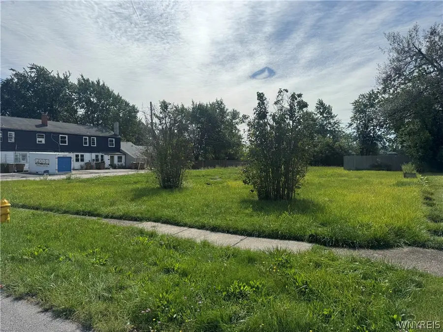 9 Drake Drive, Buffalo, NY 14225 - #2