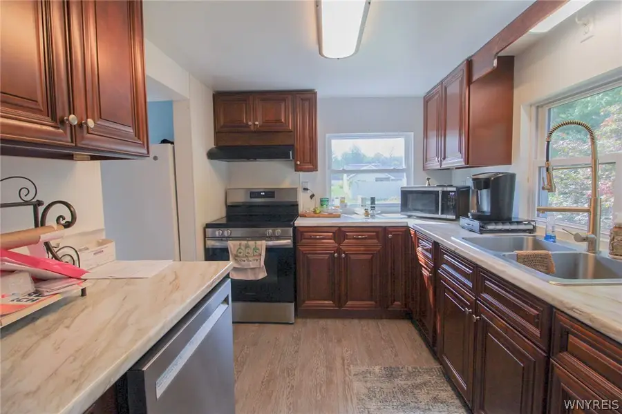 207 Glenwood Avenue, Medina, NY 14103 - #3