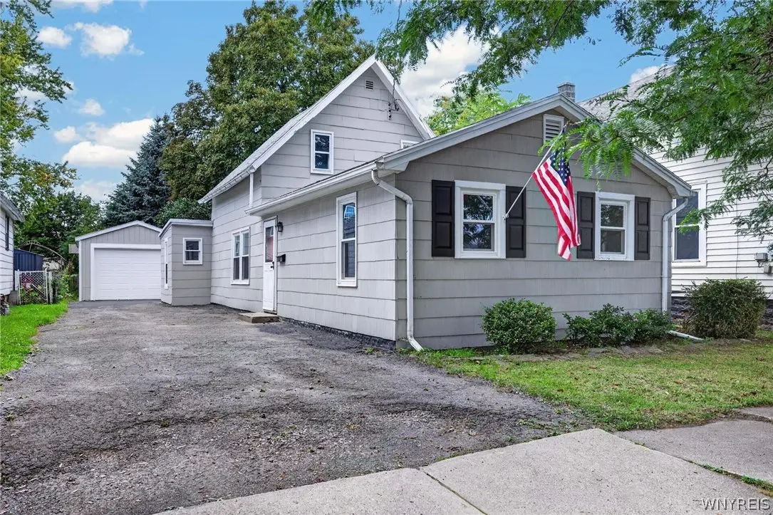 128 Lincoln Avenue, North Tonawanda, NY 14120 - #1