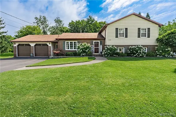 238 Bay Street, Wilson, NY 14172