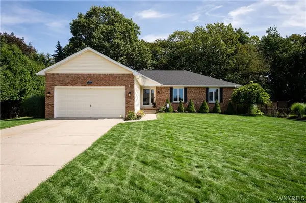 8959 Candlewood Lane, Clarence Center, NY 14032