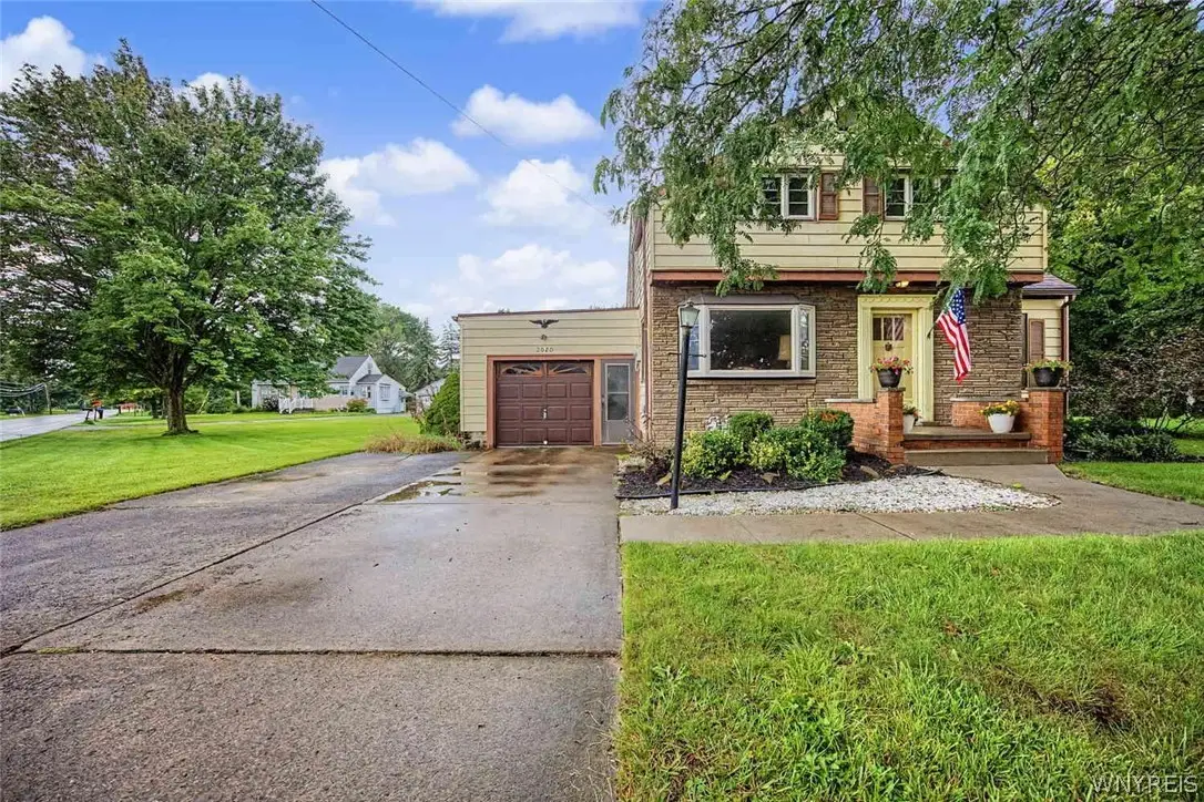 2020 Tuscarora Road, Niagara Falls, NY 14304 - #1