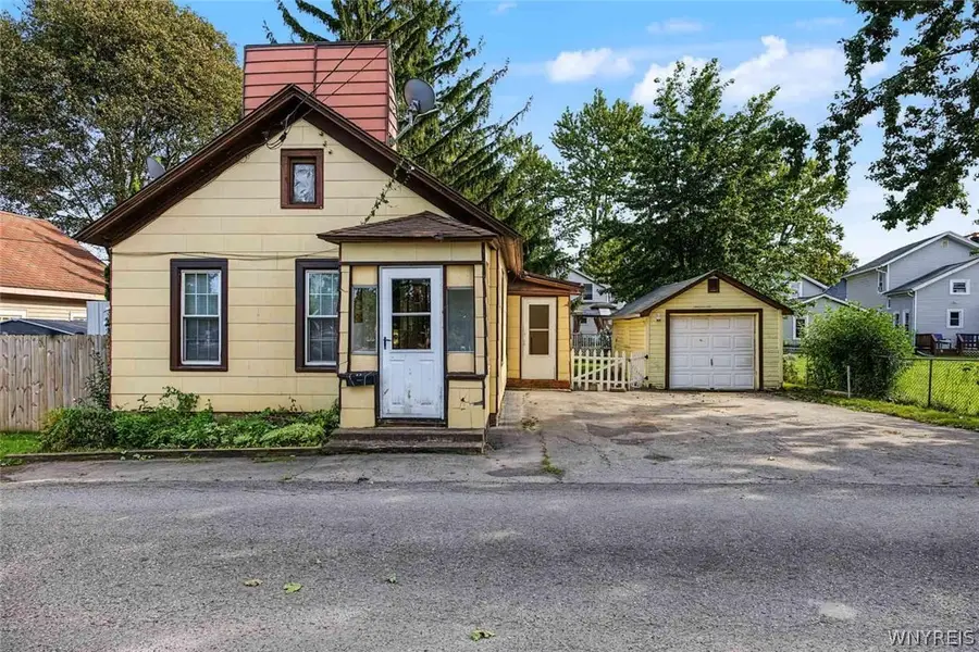 22 Works Place, Lockport, NY 14094 - #3