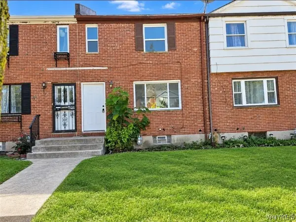 7 Bennett Village, Buffalo, NY 14214