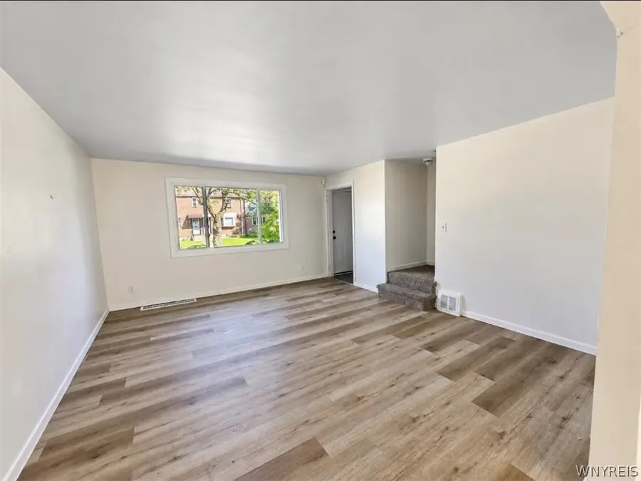 7 Bennett Village, Buffalo, NY 14214 - #2