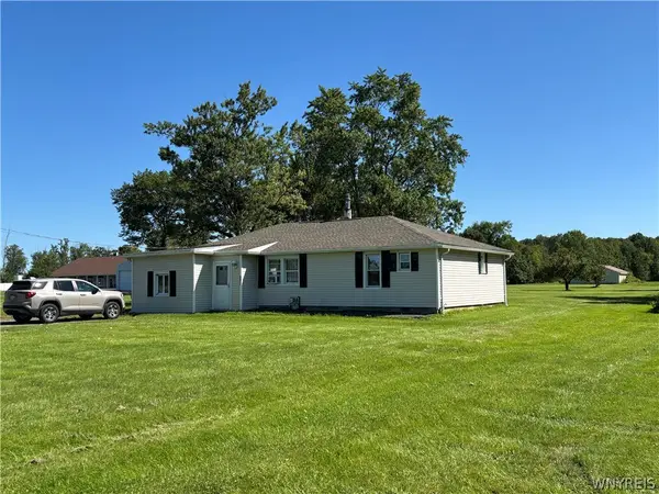 6615 S Transit Road, Lockport, NY 14094