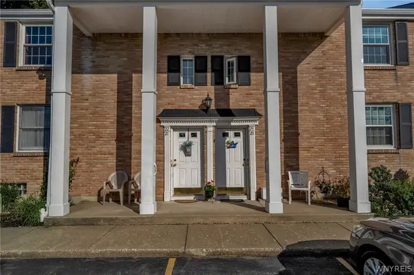 270 Buffalo Road #22, East Aurora, NY 14052
