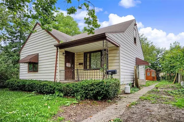 2718 Welch Avenue, Niagara Falls, NY 14303