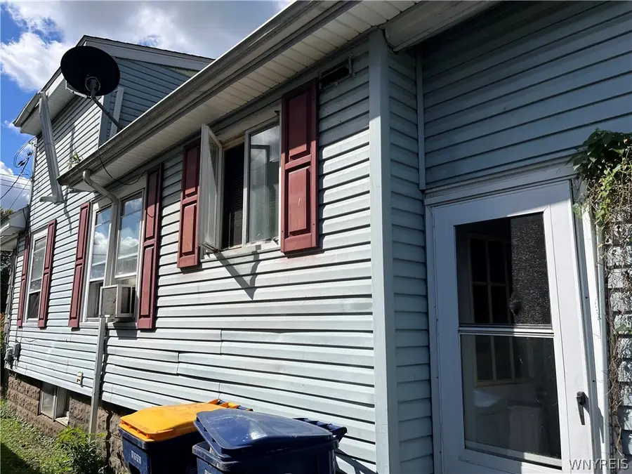 142 Grant Street, Lockport, NY 14094 - #3