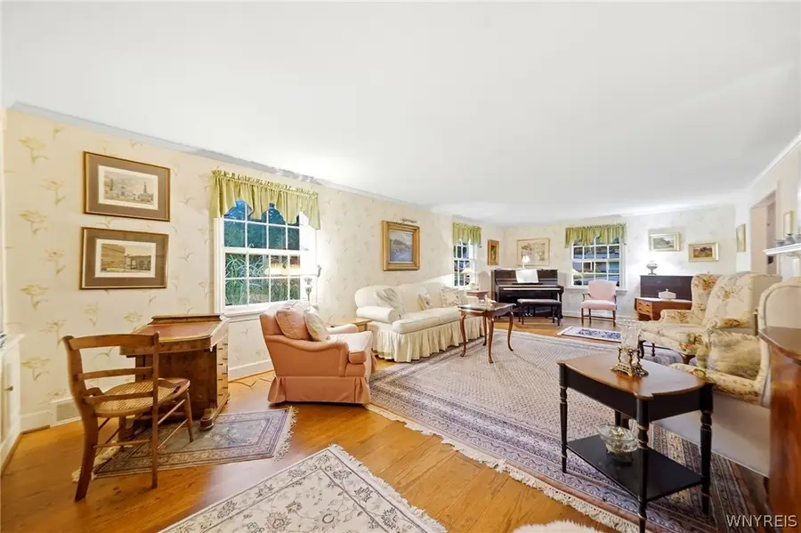 146 Elmhurst Drive, Orchard Park, NY 14127 - #3