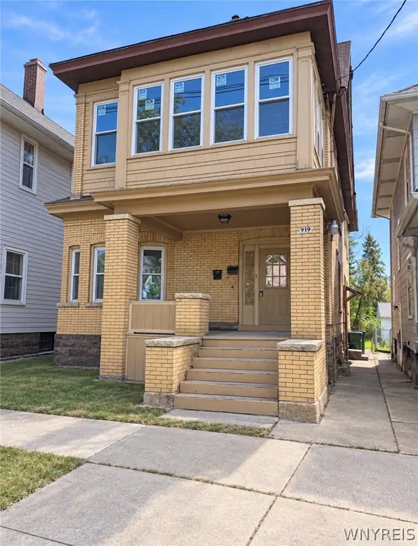 919 Ferry Avenue, Niagara Falls, NY 14301