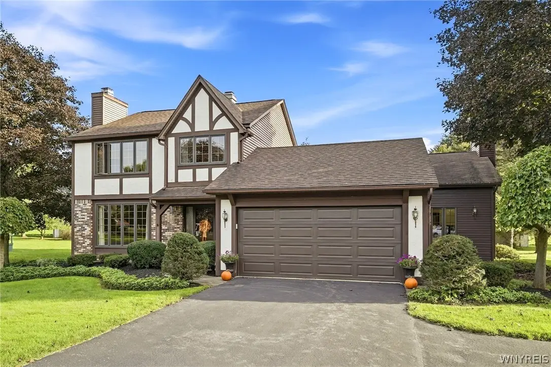 90 Pinewood, East Aurora, NY 14052 - #1