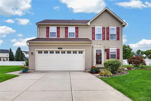 2467 King Fisher Lane, Niagara Falls, NY 14304