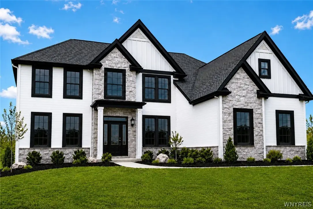 6 Hampton Court, Orchard Park, NY 14127 - #1