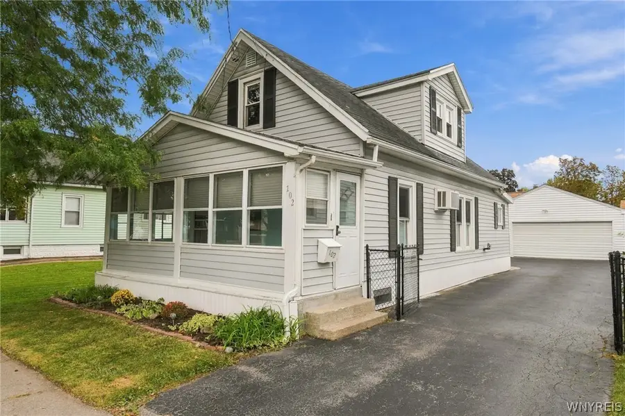 102 16th Avenue, North Tonawanda, NY 14120 - #2
