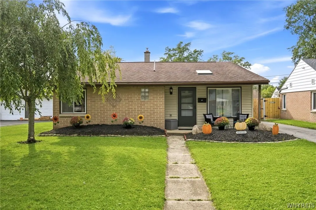 29 Parkdale Drive, Lancaster, NY 14086 - #1