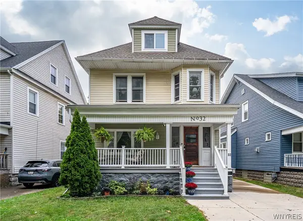 32 Red Jacket Parkway, Buffalo, NY 14220