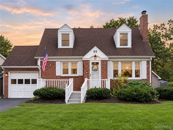 65 Pleasant View Drive, Lancaster, NY 14086