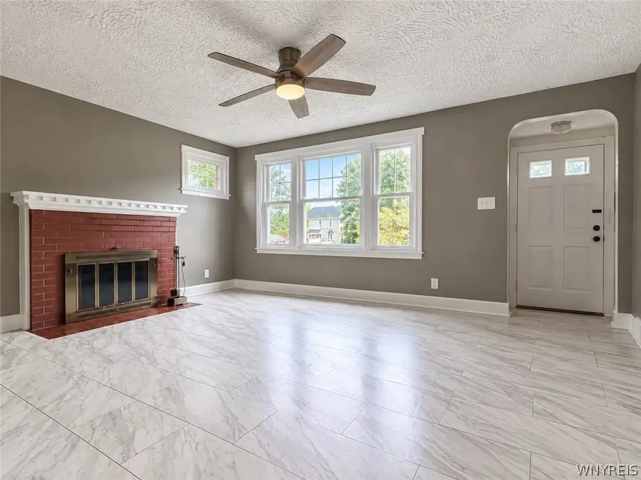 65 Pleasant View Drive, Lancaster, NY 14086 - #2