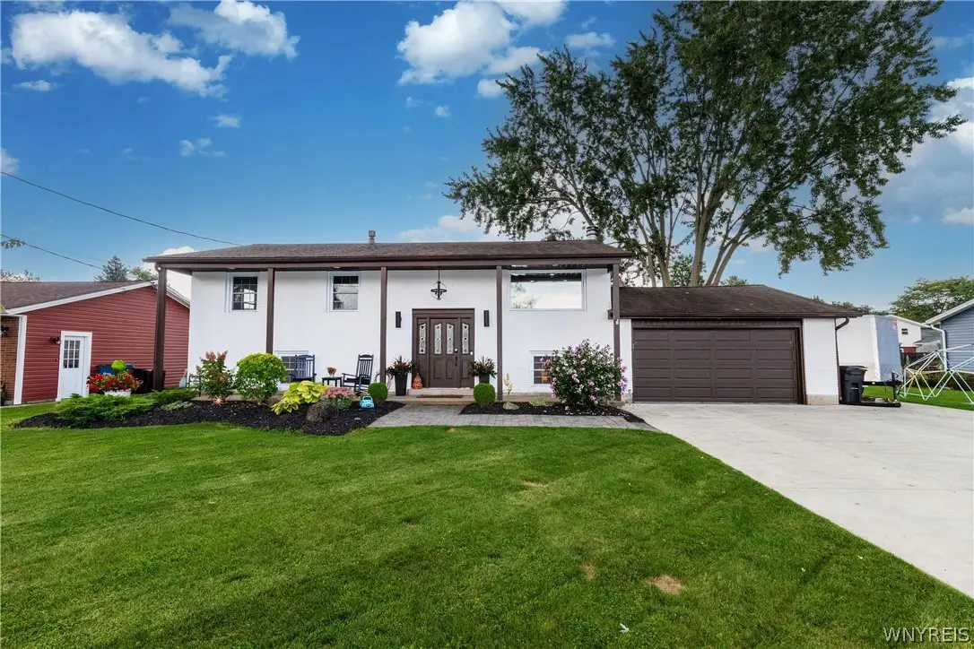 7407 Greenview Road, Niagara Falls, NY 14304 - #1