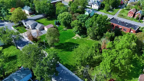1324 Michigan Avenue, Niagara Falls, NY 14305