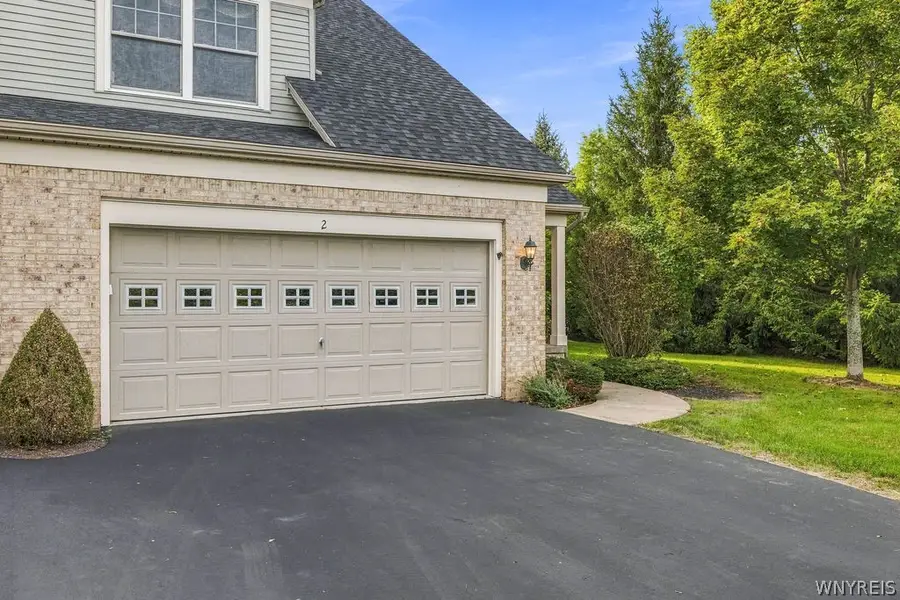 2 Hanover Street, Lancaster, NY 14086 - #2