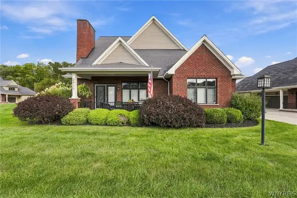 2475 Farrier Lane #39, East Aurora, NY 14052
