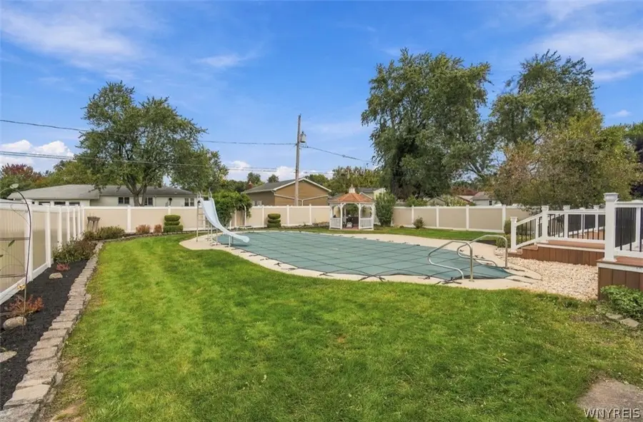 693 Lincoln Avenue, Lockport, NY 14094 - #2