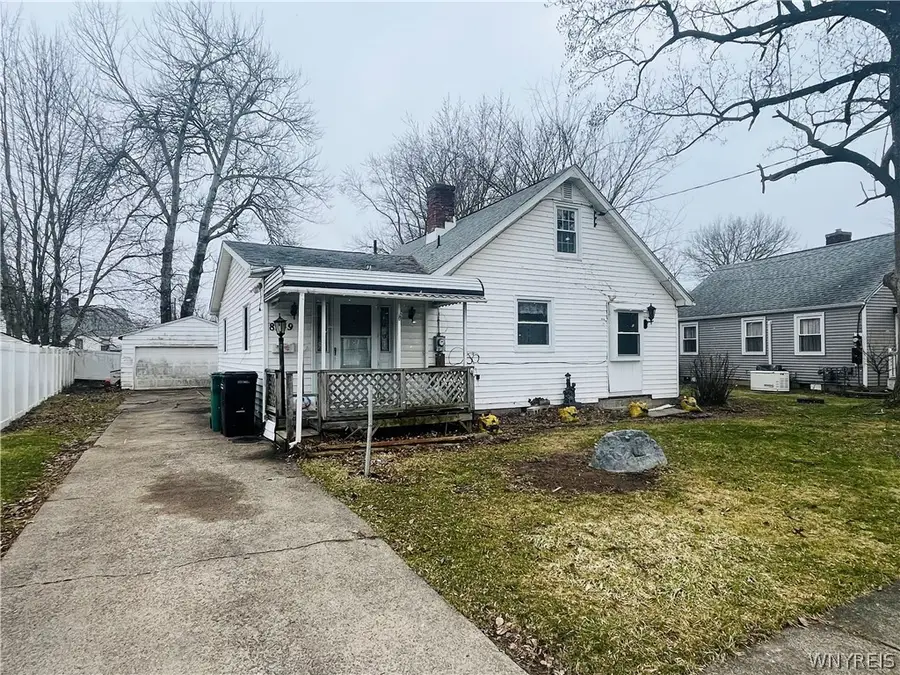 8249 Witkop Avenue, Niagara Falls, NY 14304 - #2