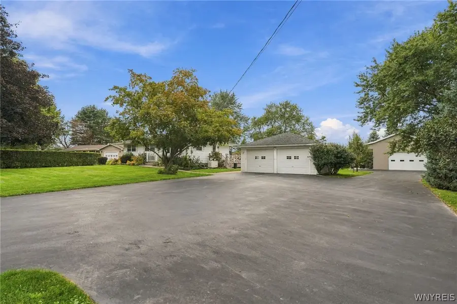 4772 Cottage Road, Lockport, NY 14094 - #2