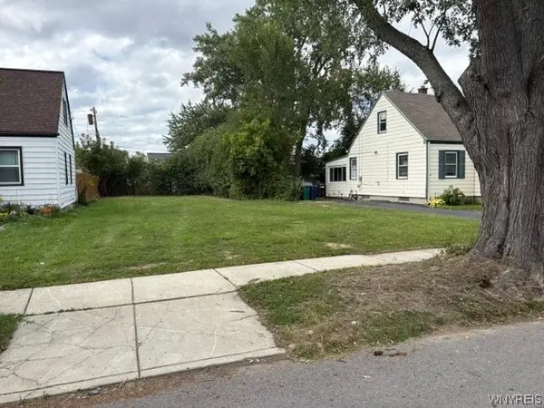 60 Standish Road, Buffalo, NY 14216
