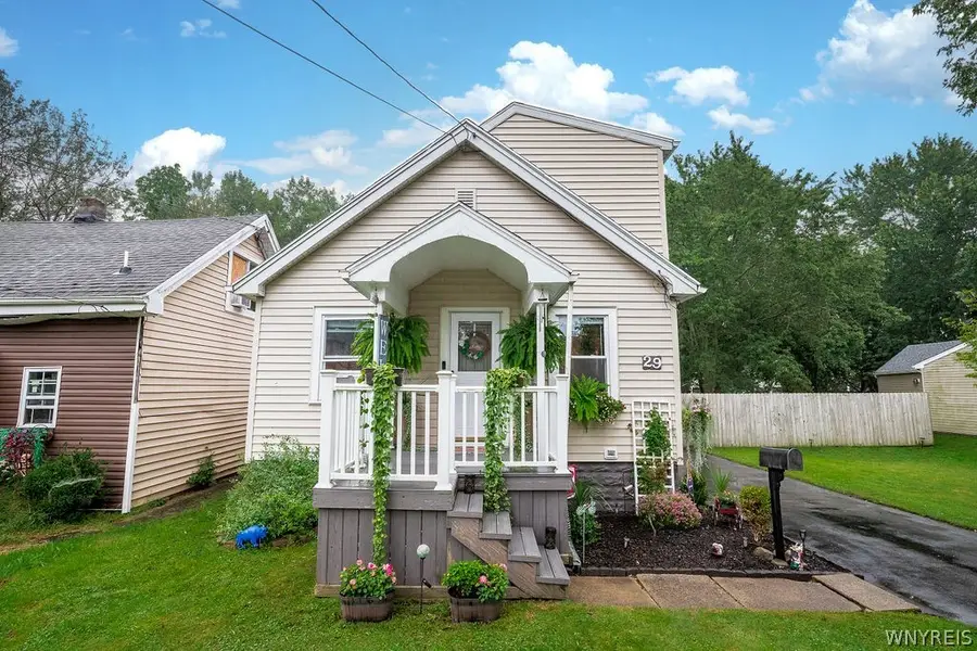 29 Wenro Place, Buffalo, NY 14210 - #3