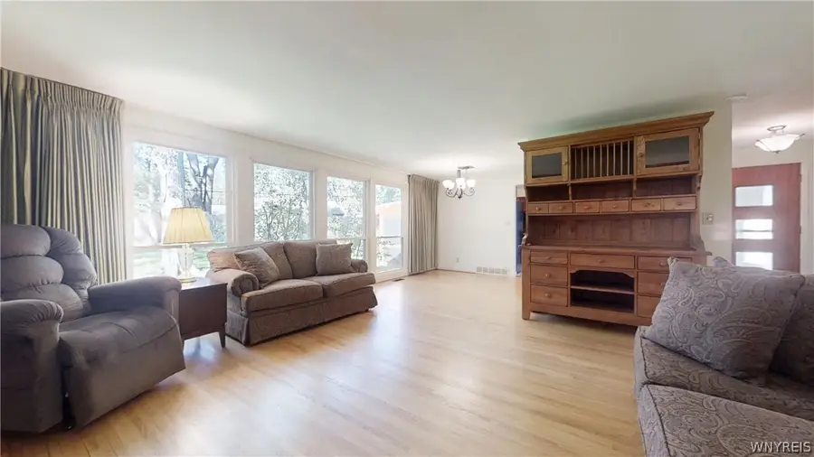 22 Meadow Stream Court, Buffalo, NY 14226 - #3