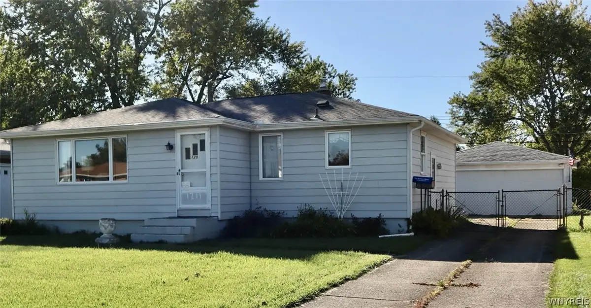 120 Shawnee Place, Buffalo, NY 14224 - #1