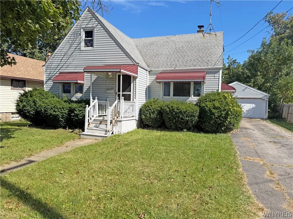127 65th Street, Niagara Falls, NY 14304 - #1