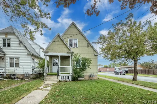 2401 Grand Avenue, Niagara Falls, NY 14301