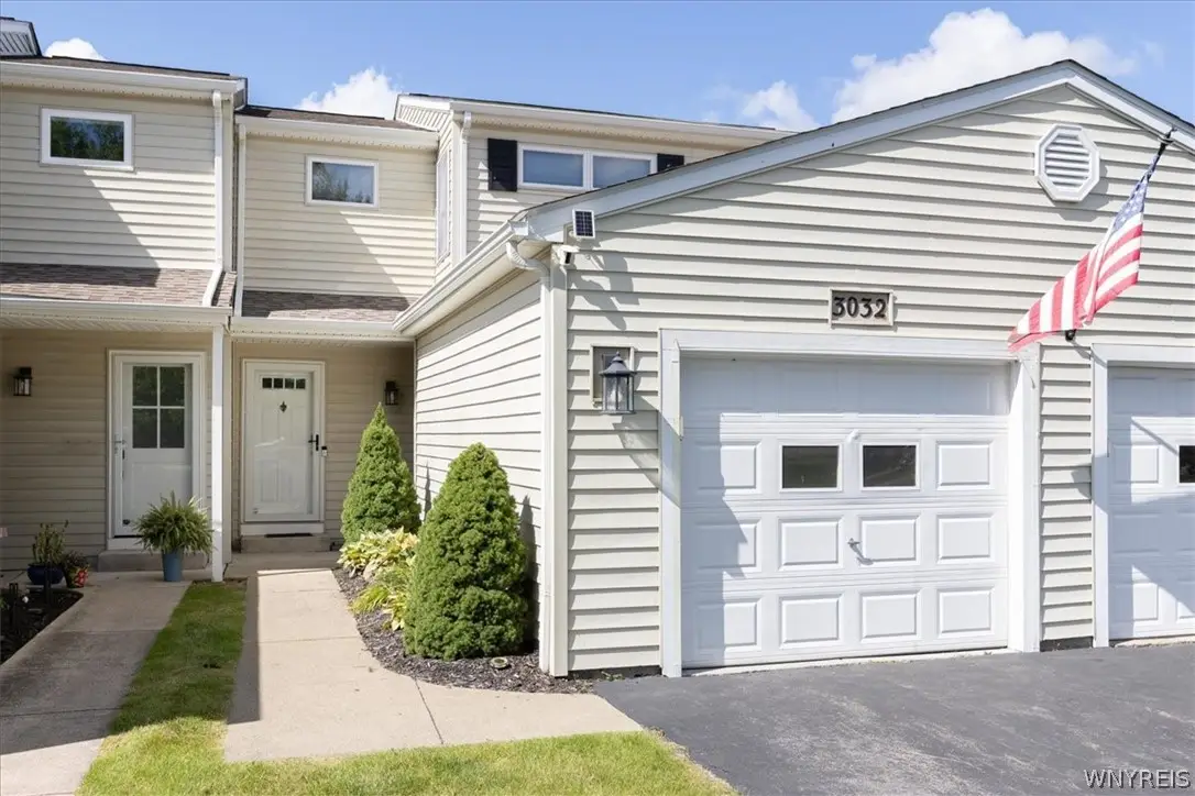 3032 E River Road, Grand Island, NY 14072 - #1
