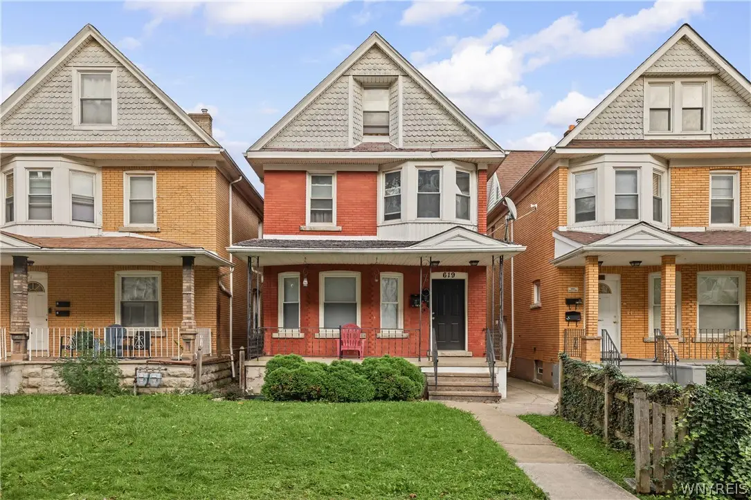 619 13th Street, Niagara Falls, NY 14301 - #1