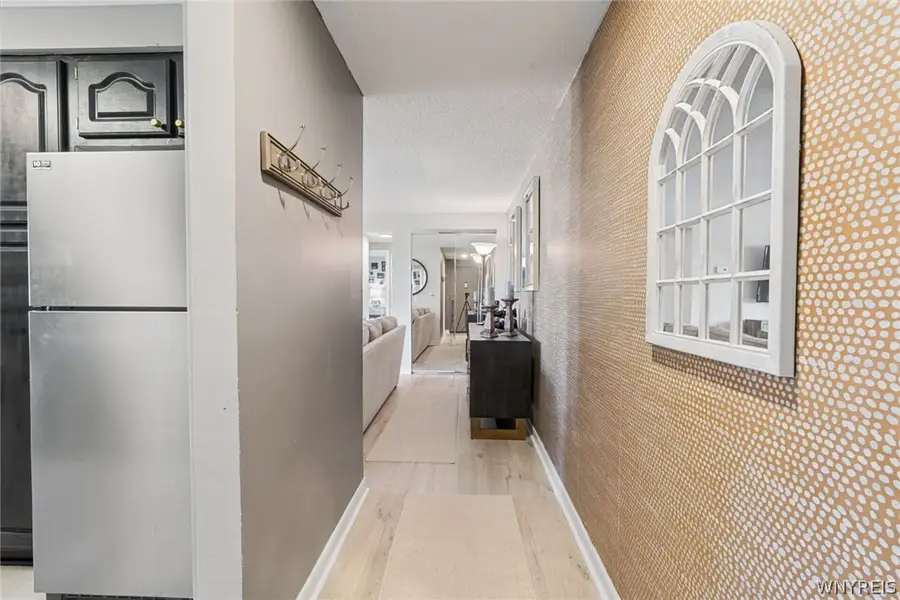 1 Cambridge, Buffalo, NY 14221 - #3