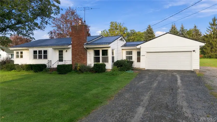 4469 Grayce Avenue, Gasport, NY 14067 - #3