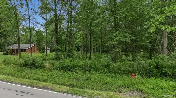 Lots Calkins & Creek, Lewiston, NY 14092
