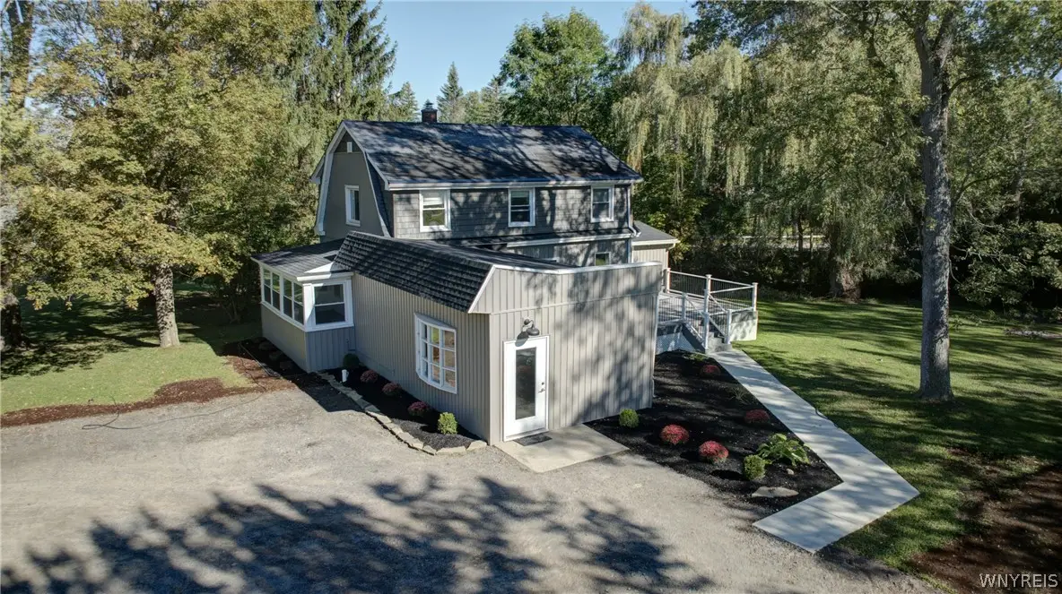 7501 Seneca Street, East Aurora, NY 14052 - #1