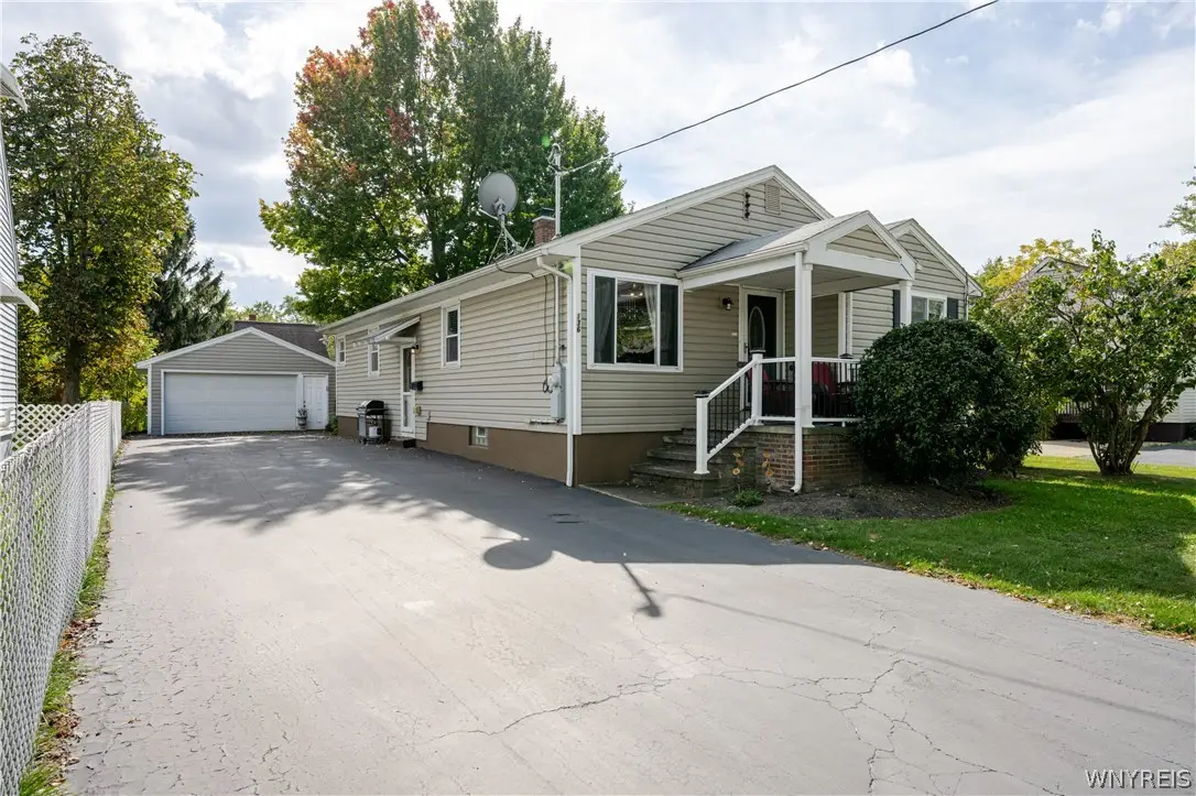 136 Helen Avenue, Buffalo, NY 14219 - #1