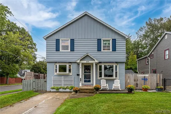 210 Hamilton Drive, Amherst, NY 14226