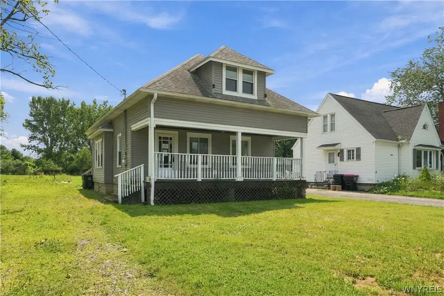 6467 Broadway Street, Lancaster, NY 14086 - #2