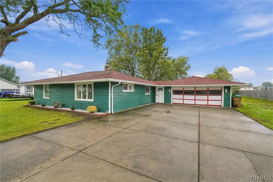 228 Dean Road, Depew, NY 14043 - #2