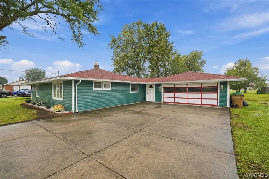228 Dean Road, Depew, NY 14043 - #3