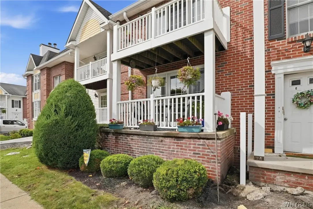 960 Hopkins Road #E, Buffalo, NY 14221 - #1